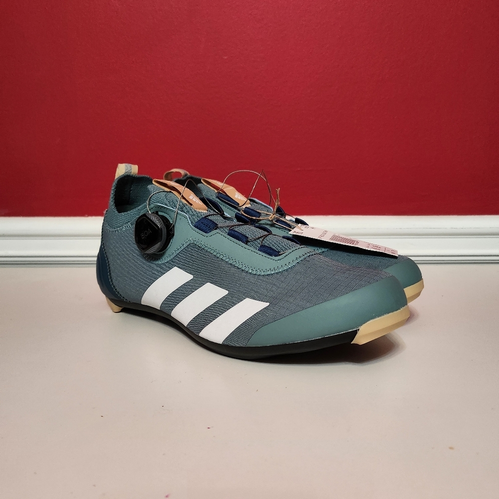 NEW Adidas Unisex The Parley Road BOA Cycling Shoe Size Men's 8 Women 9 GX8931